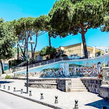 La Panoramica Сasa de vacaciones Barano dʼIschia